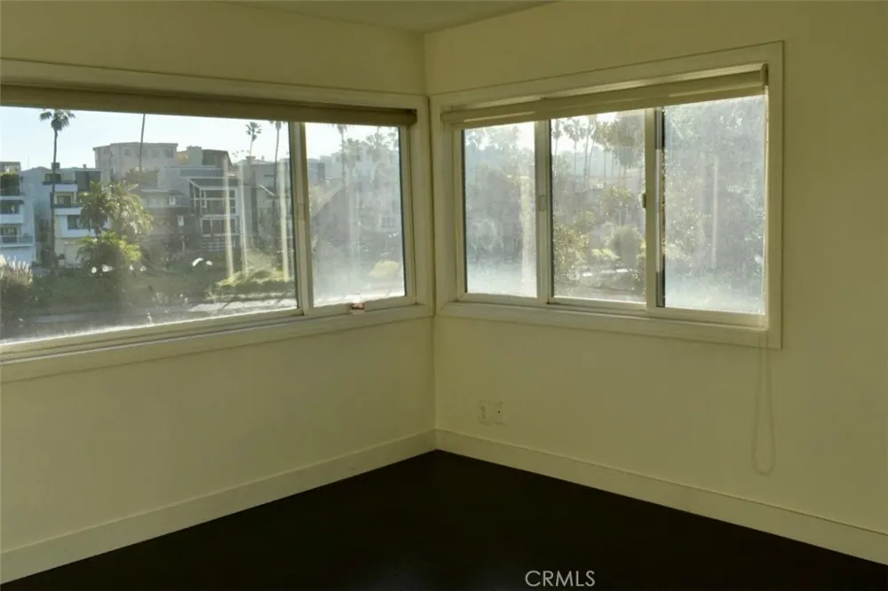 6400 Pacific #311 Playa del Rey, CA 90293