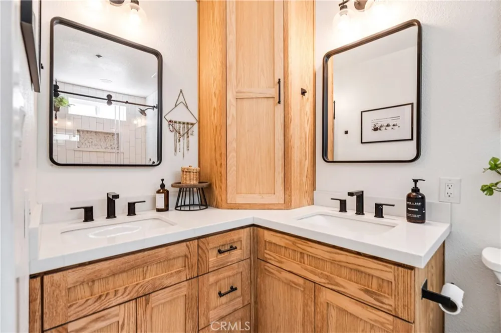 2807 Clanfield Acton, CA 93510
