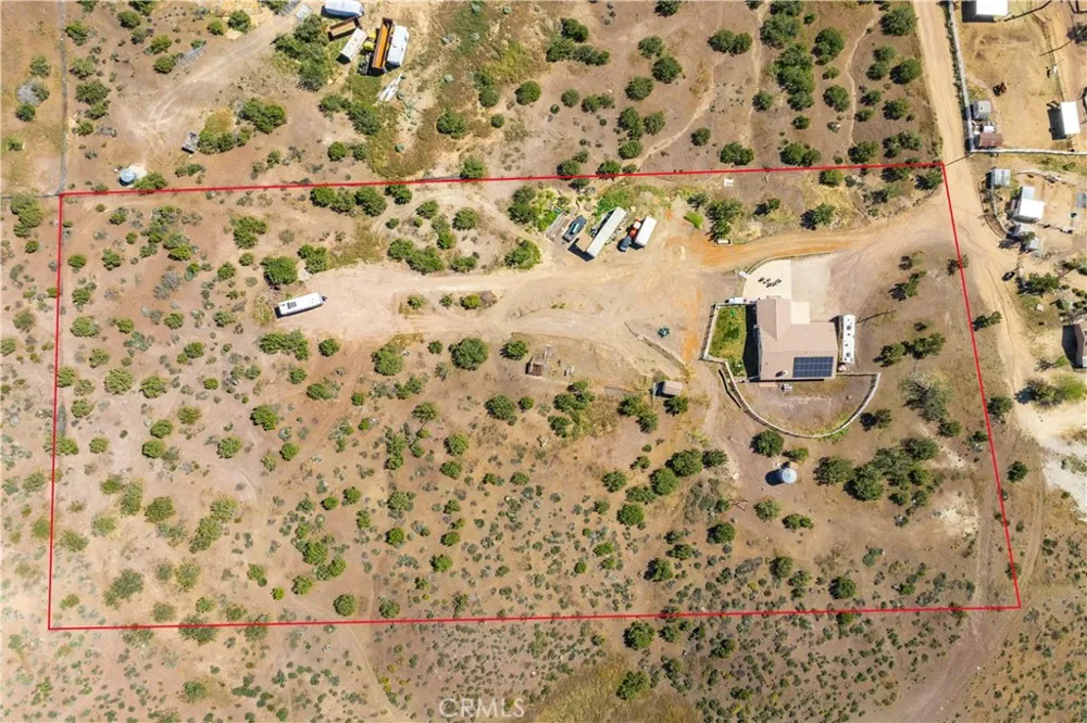 2807 Clanfield Acton, CA 93510