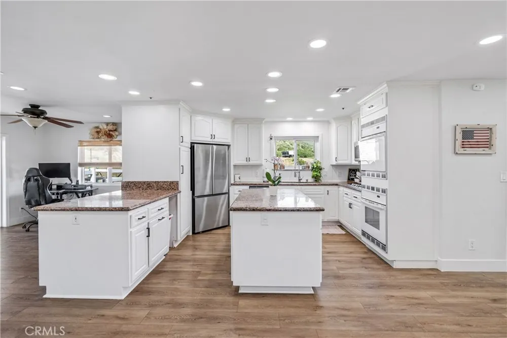 2807 Clanfield Acton, CA 93510