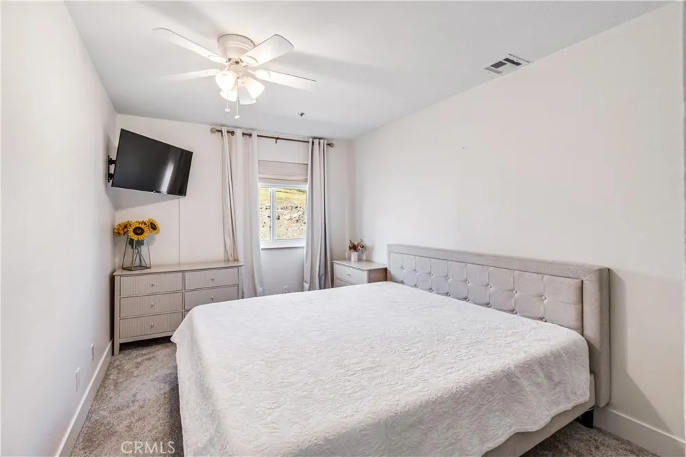 2807 Clanfield Acton, CA 93510