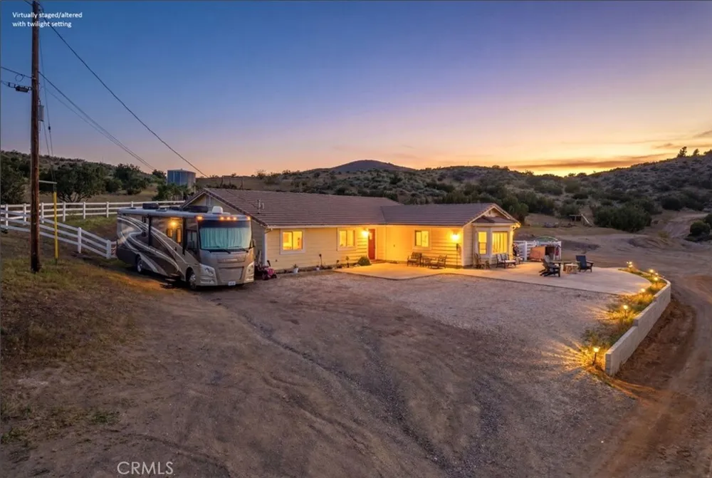 2807 Clanfield Acton, CA 93510