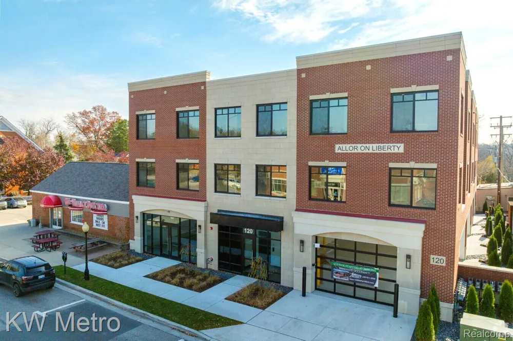 120 E Liberty Street #203 Milford Village, MI 48381