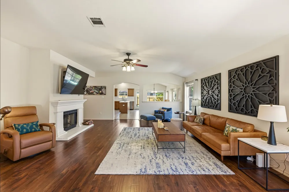 15514 Cadoz Drive Austin, TX 78728