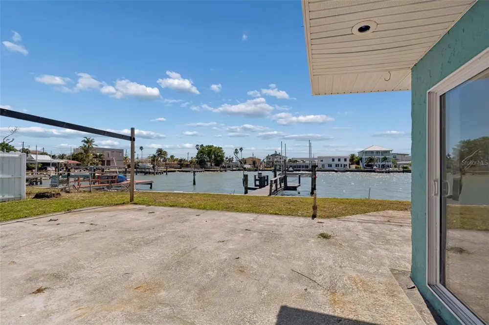 16108 5TH STREET E Redington Beach, FL 33708