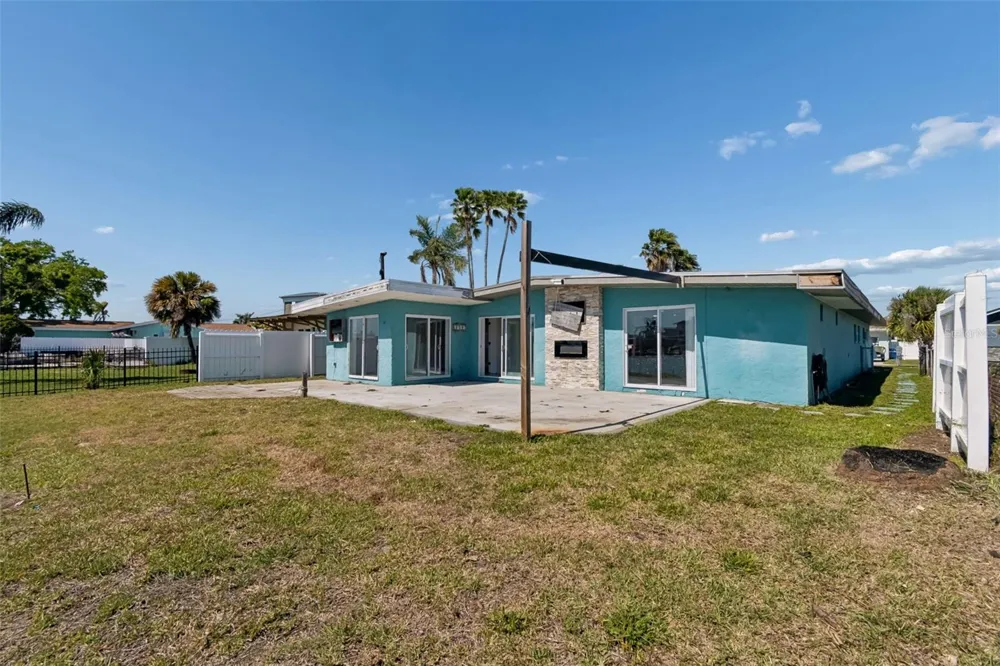 16108 5TH STREET E Redington Beach, FL 33708