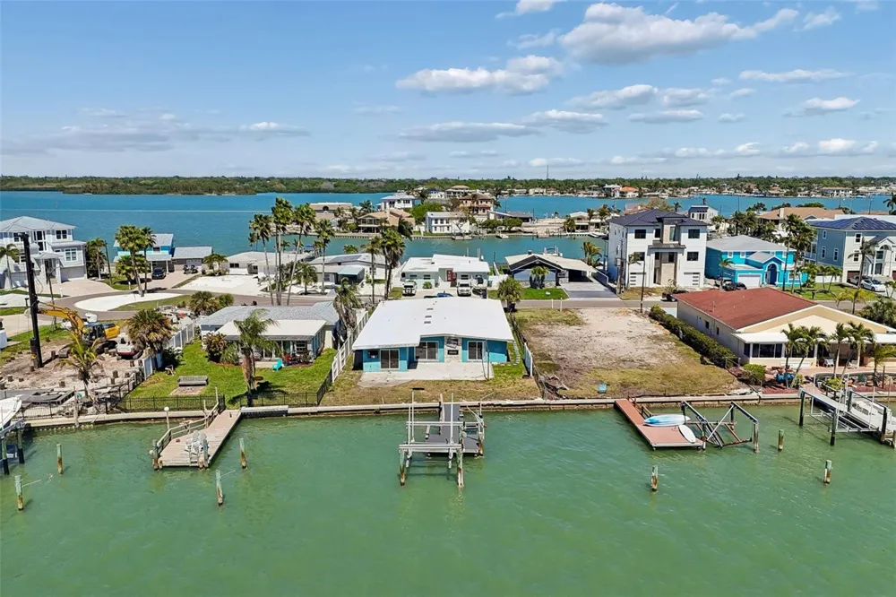 16108 5TH STREET E Redington Beach, FL 33708