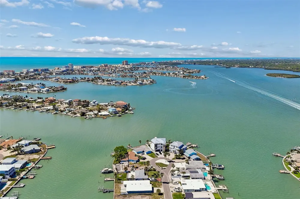 16108 5TH STREET E Redington Beach, FL 33708