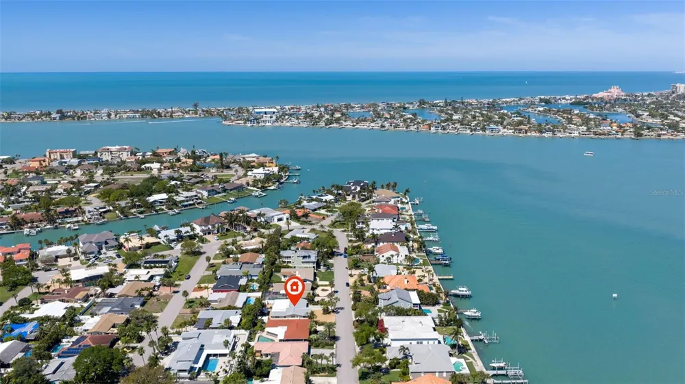 290 1ST STREET W Tierra Verde, FL 33715