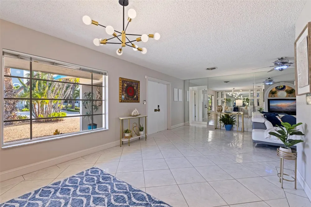 290 1ST STREET W Tierra Verde, FL 33715