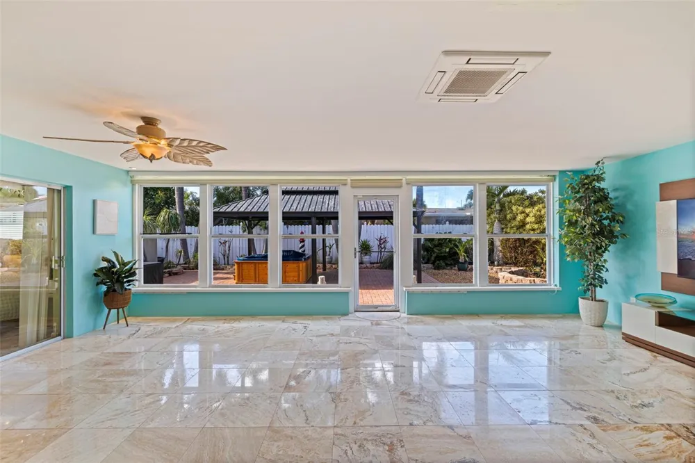 290 1ST STREET W Tierra Verde, FL 33715