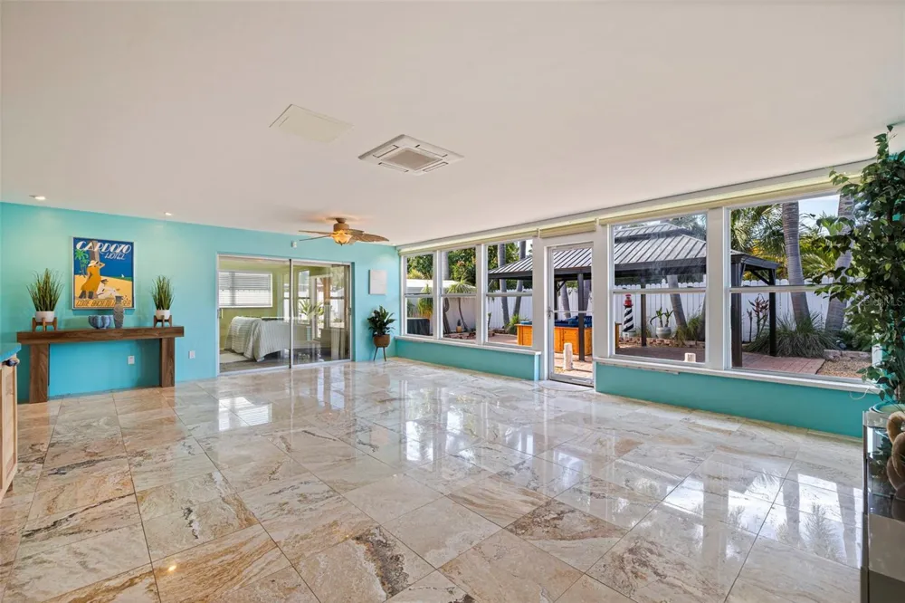 290 1ST STREET W Tierra Verde, FL 33715