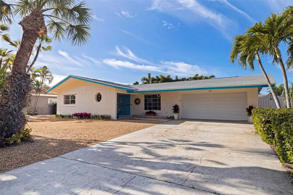 290 1ST STREET W Tierra Verde, FL 33715
