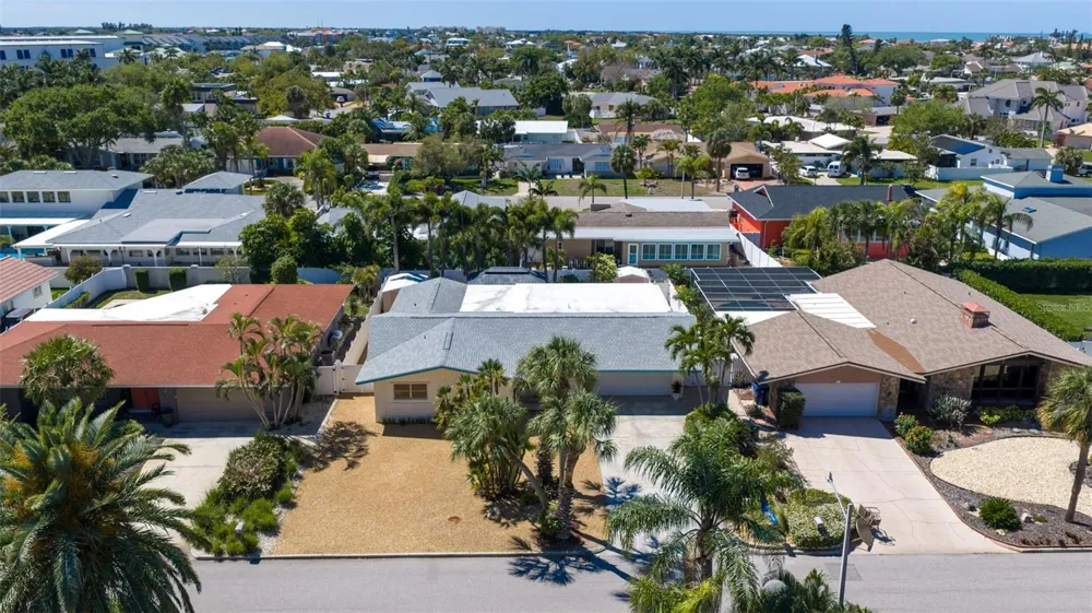 290 1ST STREET W Tierra Verde, FL 33715