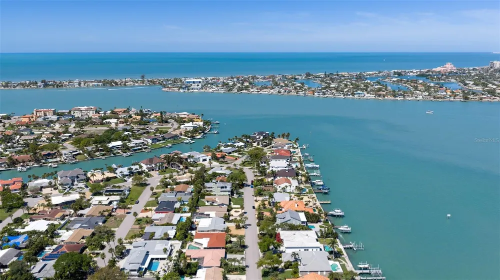 290 1ST STREET W Tierra Verde, FL 33715