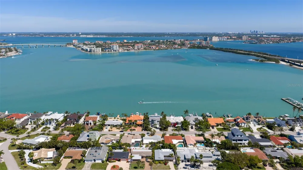 290 1ST STREET W Tierra Verde, FL 33715