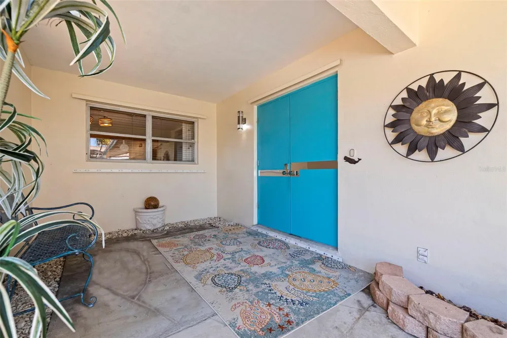 290 1ST STREET W Tierra Verde, FL 33715