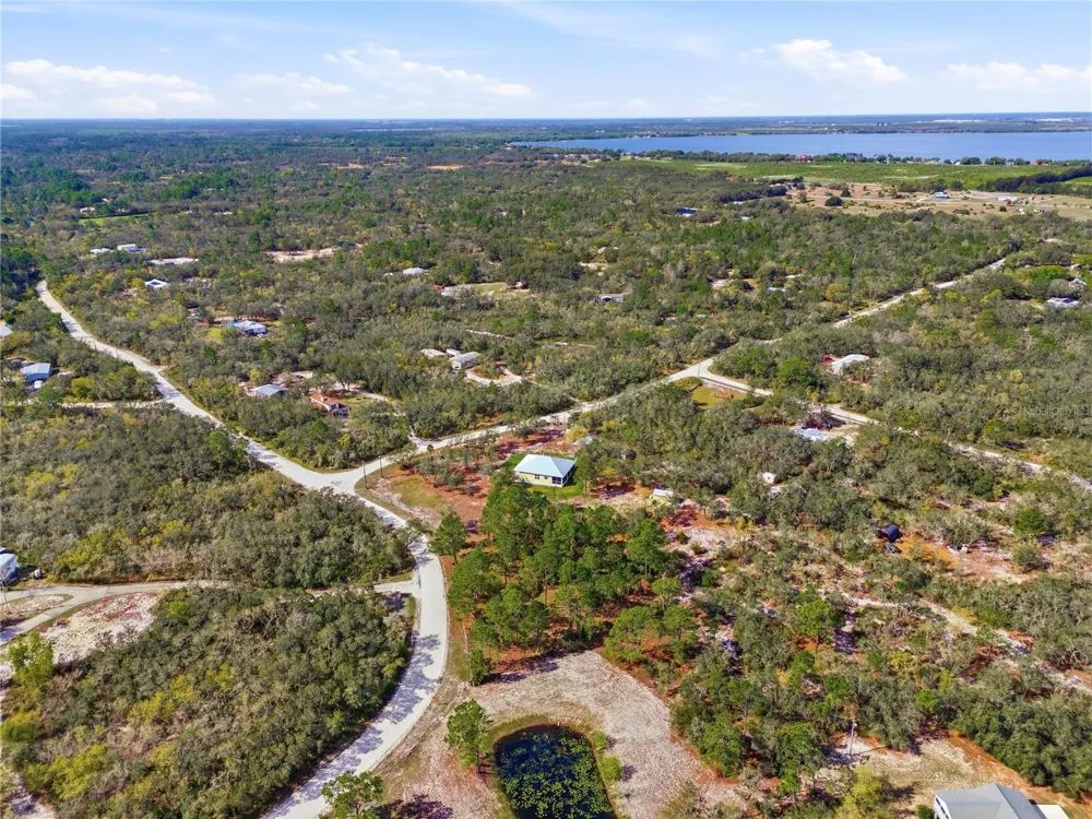 2204 R E BYRD ROAD Frostproof, FL 33843