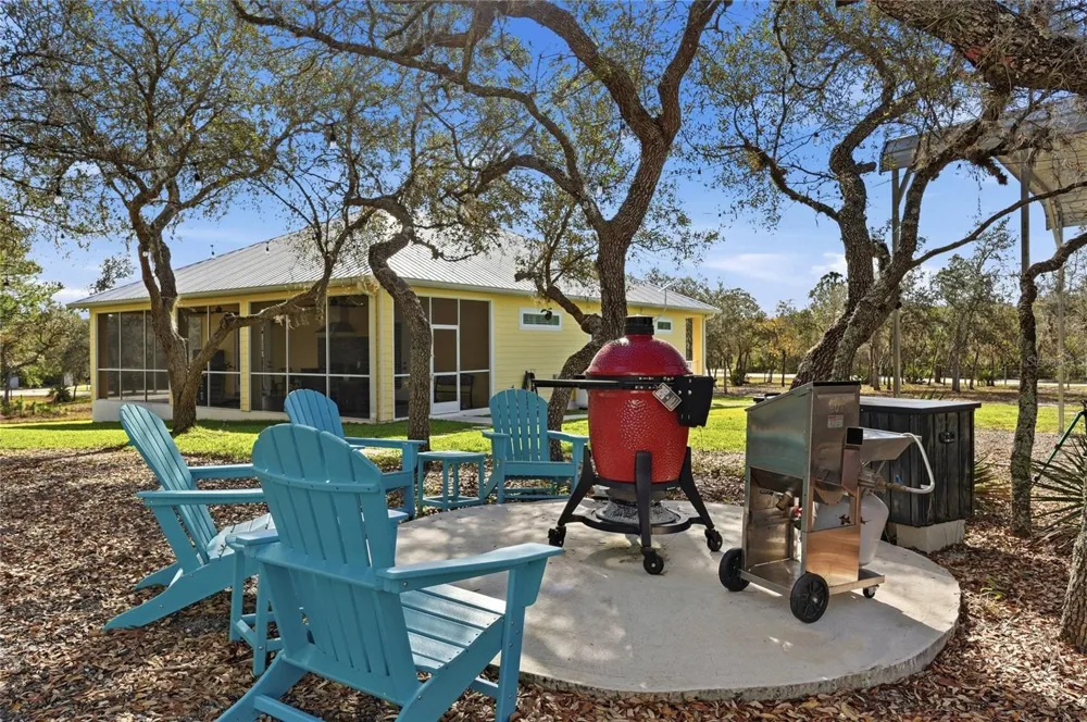 2204 R E BYRD ROAD Frostproof, FL 33843