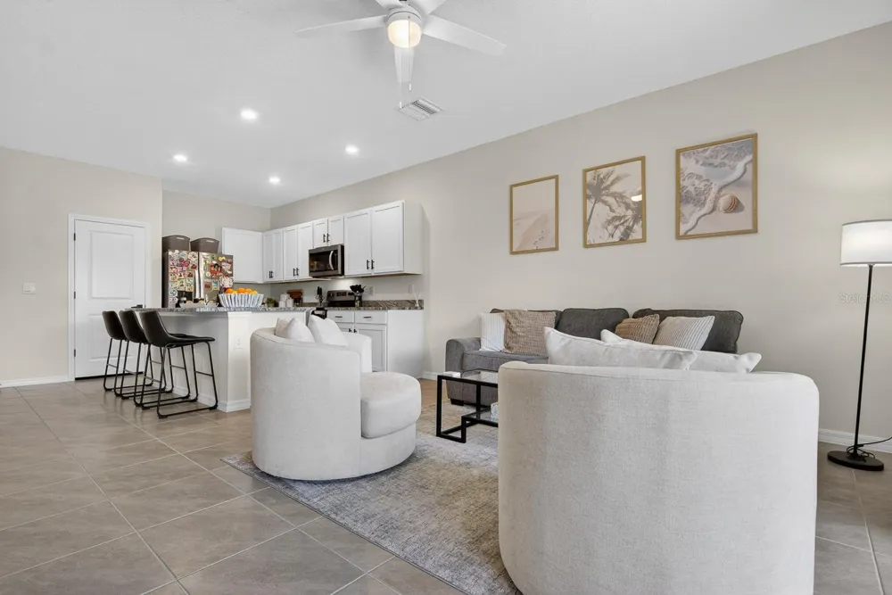 350 MANGROVE SHADE CIRCLE Apollo Beach, FL 33572