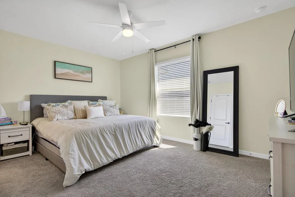 350 MANGROVE SHADE CIRCLE Apollo Beach, FL 33572