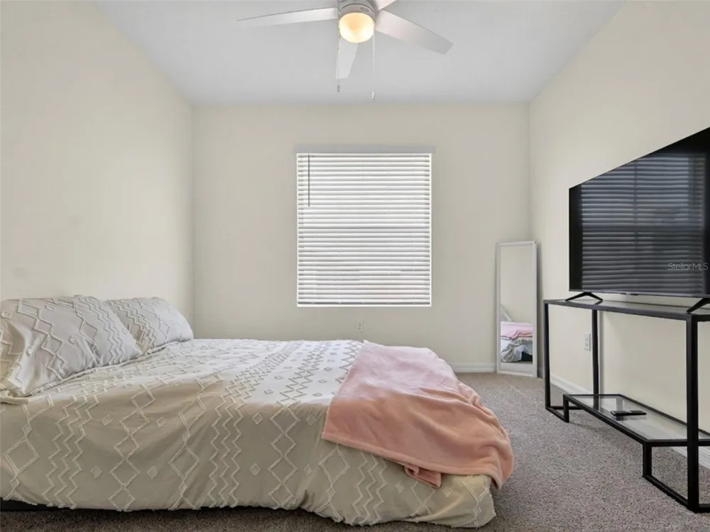 350 MANGROVE SHADE CIRCLE Apollo Beach, FL 33572