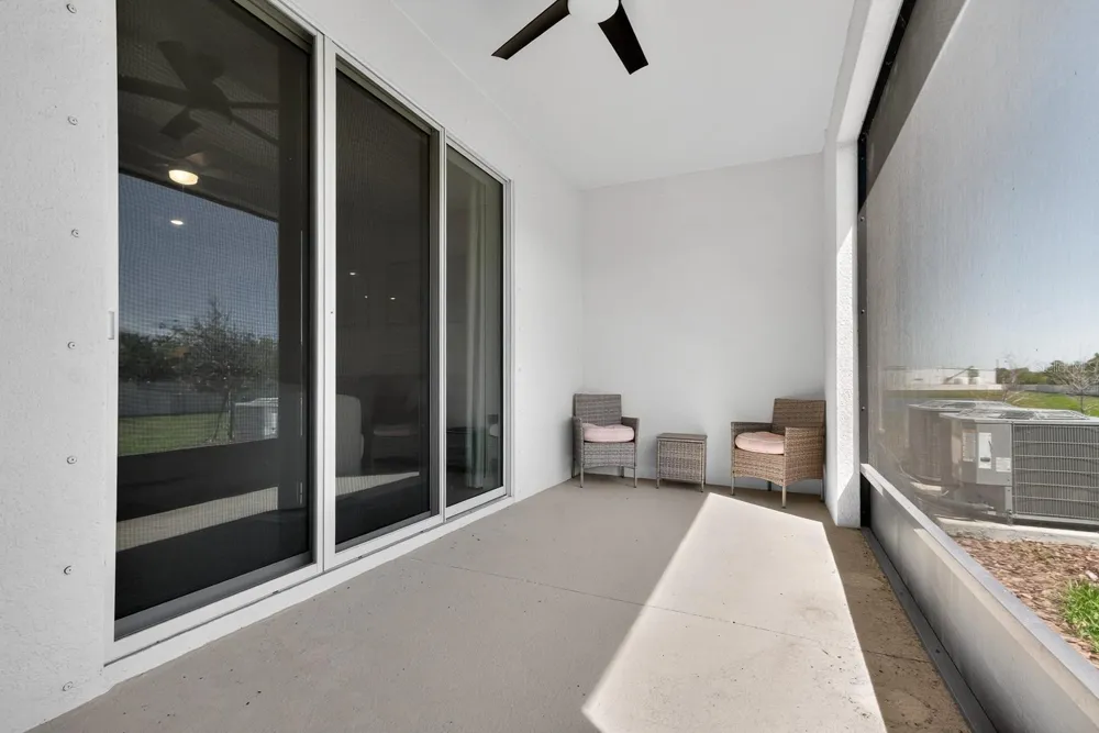 350 MANGROVE SHADE CIRCLE Apollo Beach, FL 33572