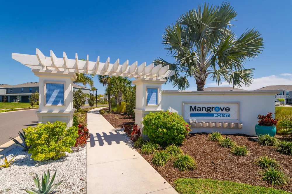 350 MANGROVE SHADE CIRCLE Apollo Beach, FL 33572