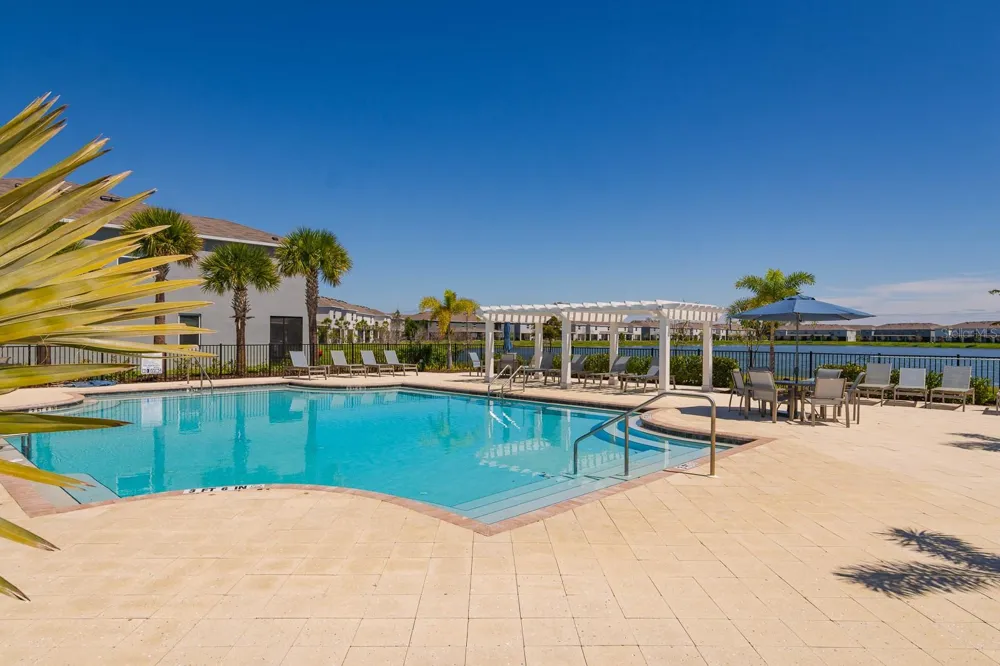 350 MANGROVE SHADE CIRCLE Apollo Beach, FL 33572