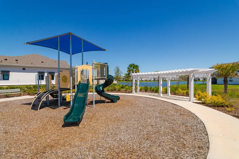 350 MANGROVE SHADE CIRCLE Apollo Beach, FL 33572