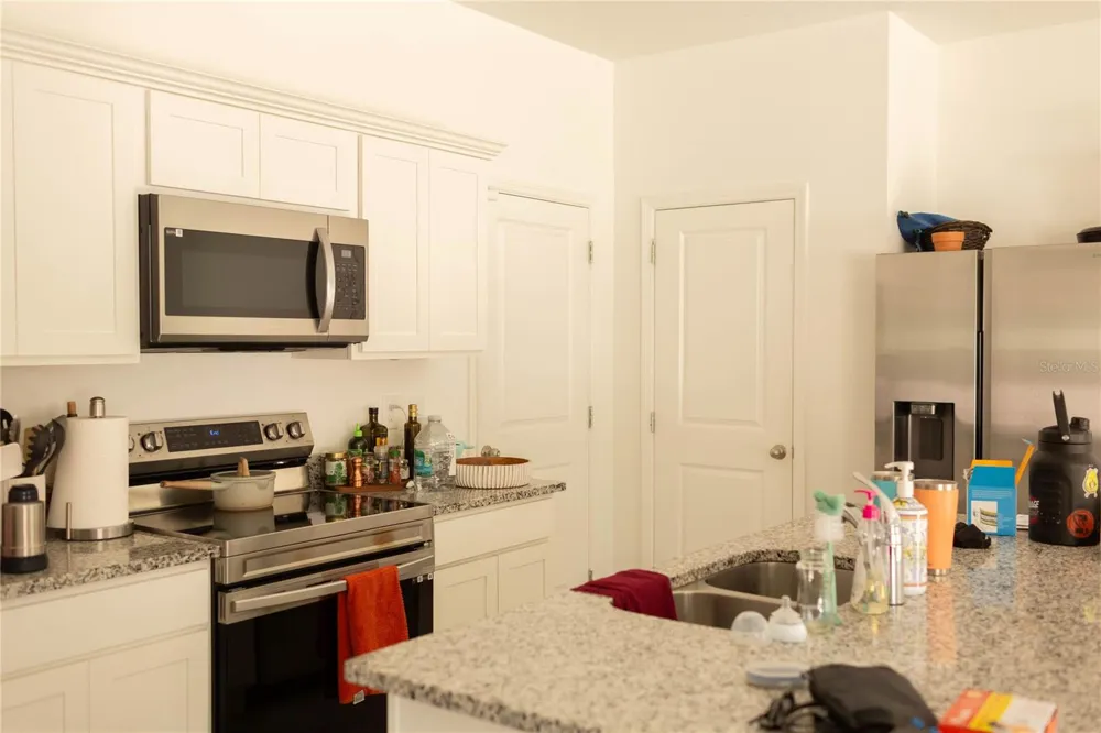 2015 HEMINGWAY CIRCLE Groveland, FL 34736