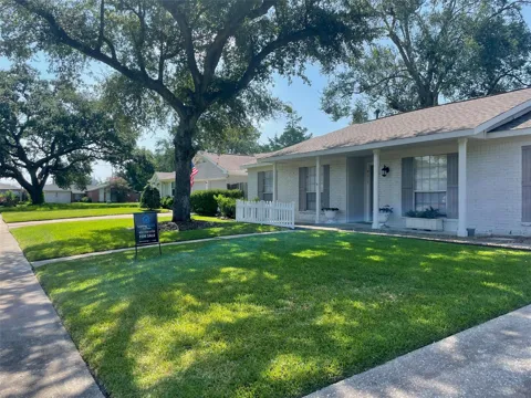 9315 Fairdale Lane