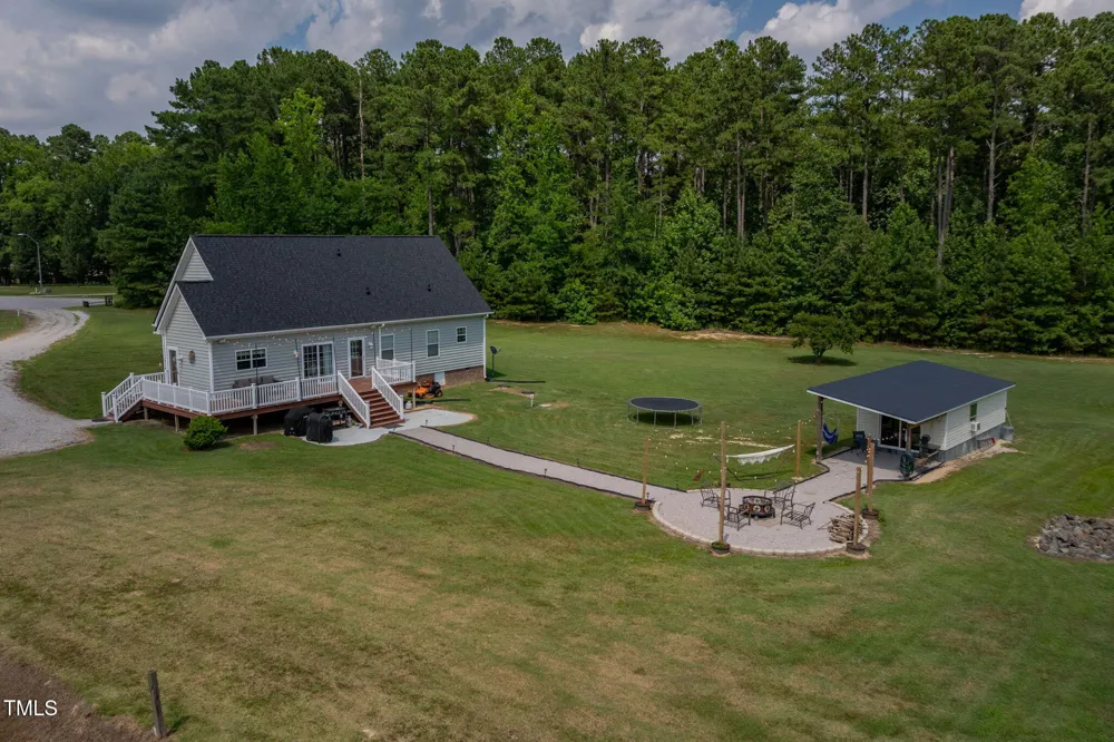 274 S Chaucer Way Kittrell, NC 27544
