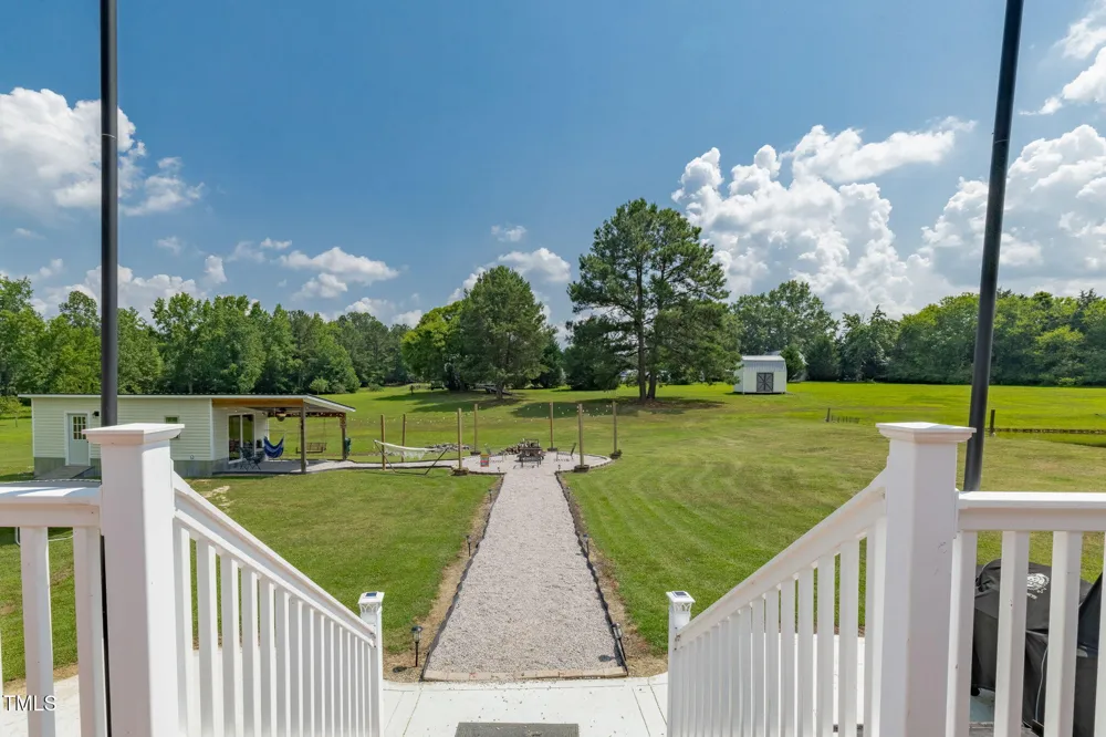 274 S Chaucer Way Kittrell, NC 27544