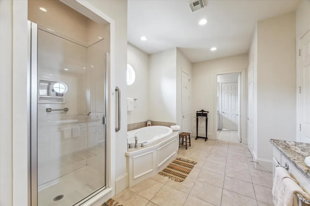1 Blue Heron Cir Drive Jamaica Beach, TX 77554