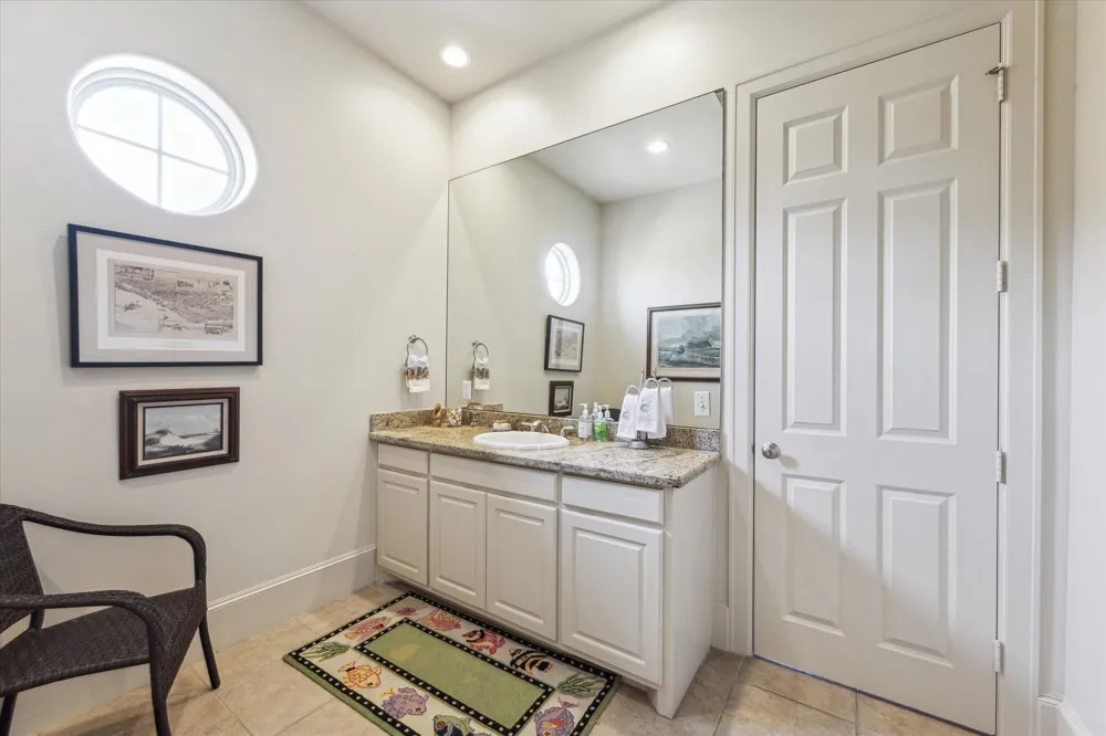 1 Blue Heron Cir Drive Jamaica Beach, TX 77554