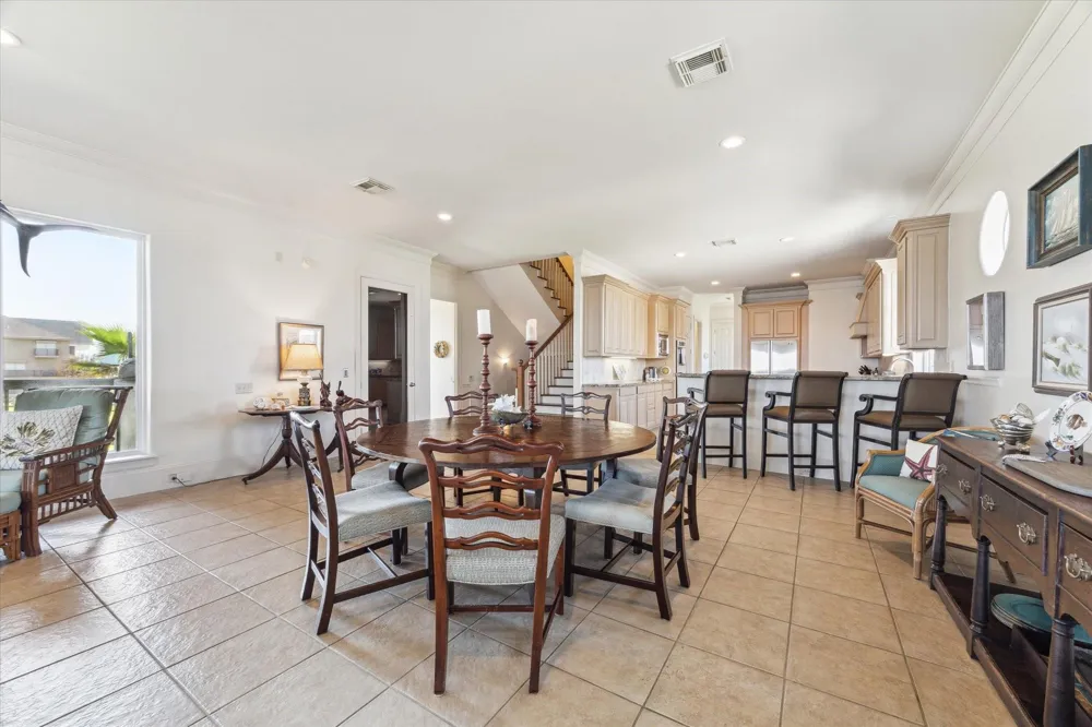 1 Blue Heron Cir Drive Jamaica Beach, TX 77554