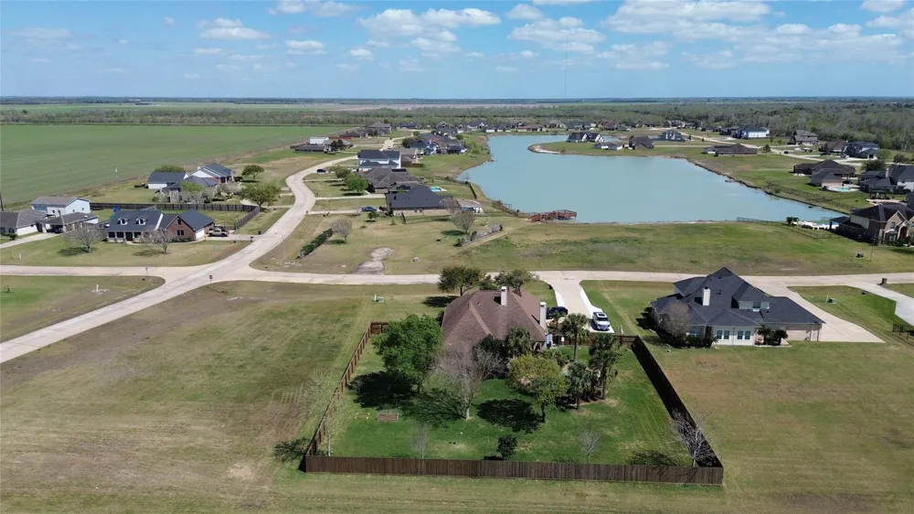 27902 Inland Breeze Lane Rosharon, TX 77583