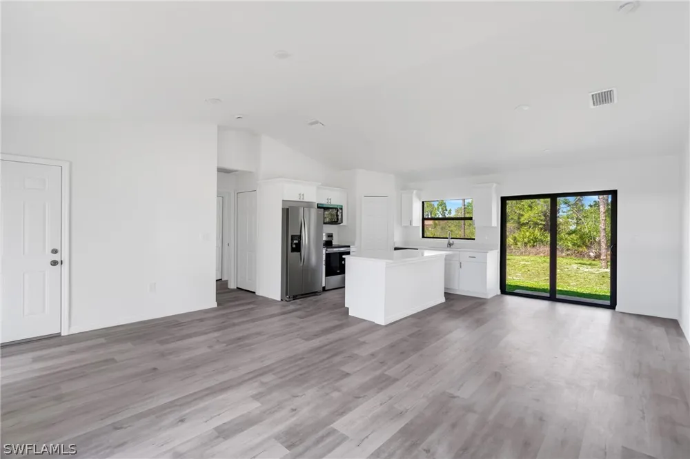 8th Street W Lehigh Acres, FL 33971
