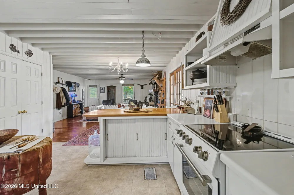 392 Sycamore Road Coldwater, MS 38618