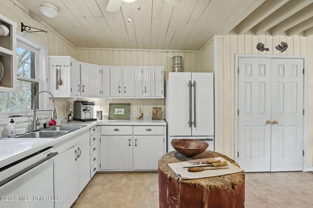 392 Sycamore Road Coldwater, MS 38618