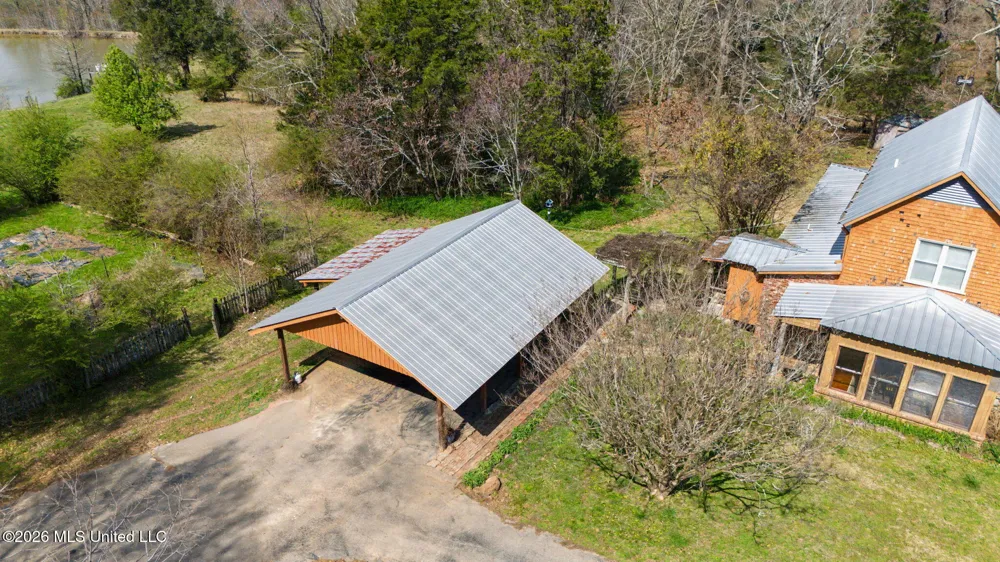 392 Sycamore Road Coldwater, MS 38618