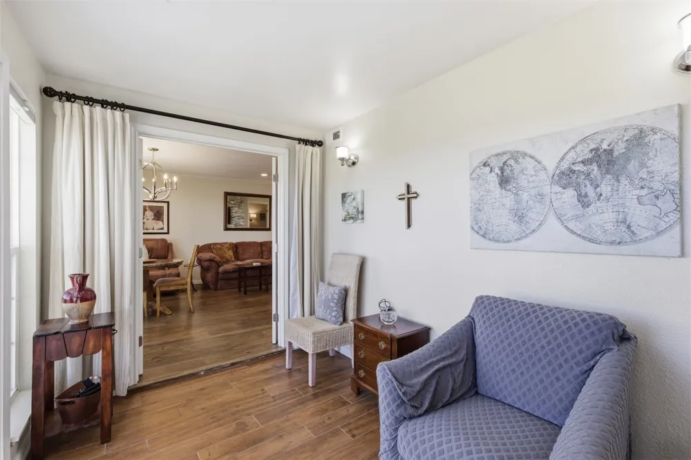 108 Harbor Drive #102 Runaway Bay, TX 76426
