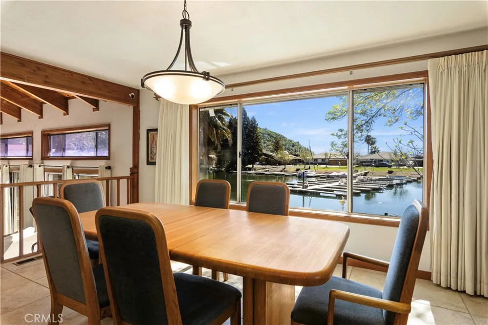8581 Paradise Valley Boulevard Lucerne, CA 95458