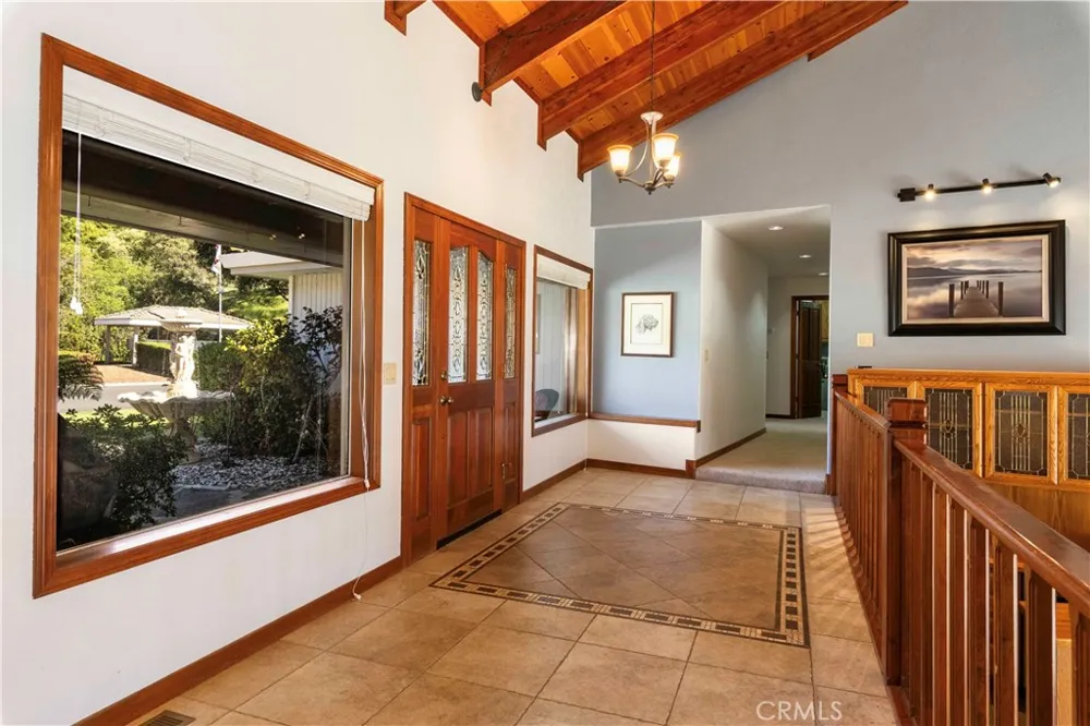 8581 Paradise Valley Boulevard Lucerne, CA 95458