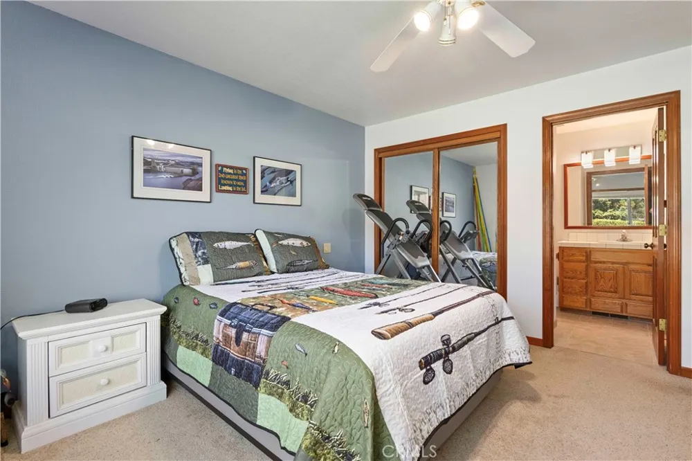 8581 Paradise Valley Boulevard Lucerne, CA 95458