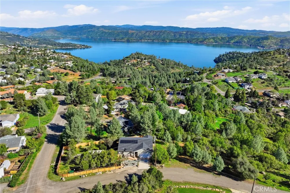 9786 Pinon Way Kelseyville, CA 95451