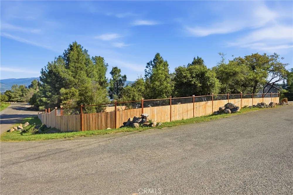 9786 Pinon Way Kelseyville, CA 95451
