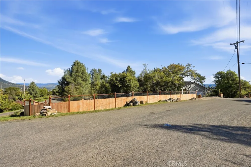 9786 Pinon Way Kelseyville, CA 95451