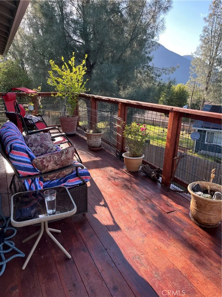 9786 Pinon Way Kelseyville, CA 95451